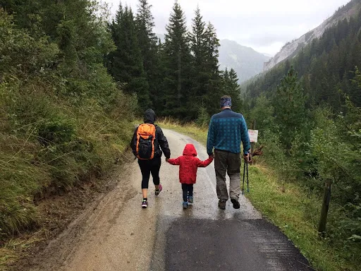 child with parents--counseling in Greenville, SC