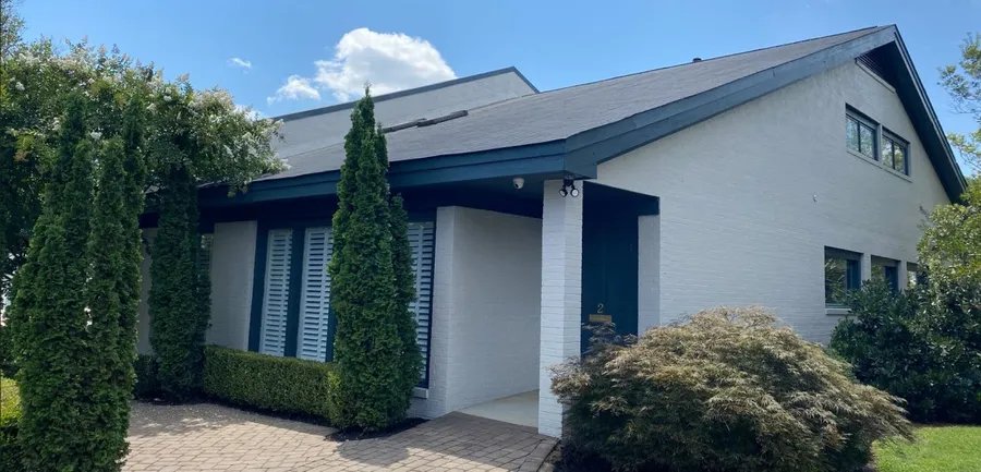 Wellspring Building Greenville Exterior